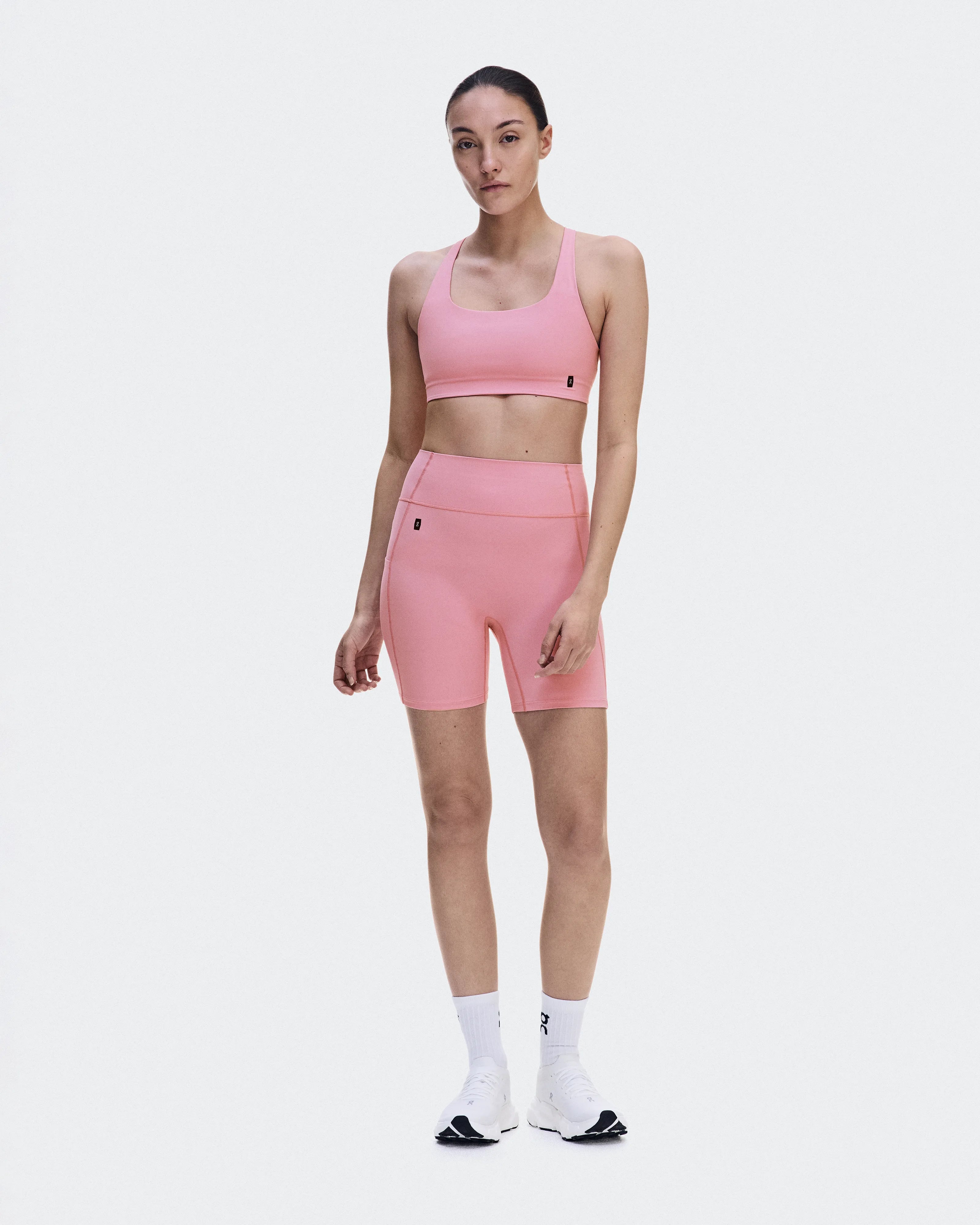 XS