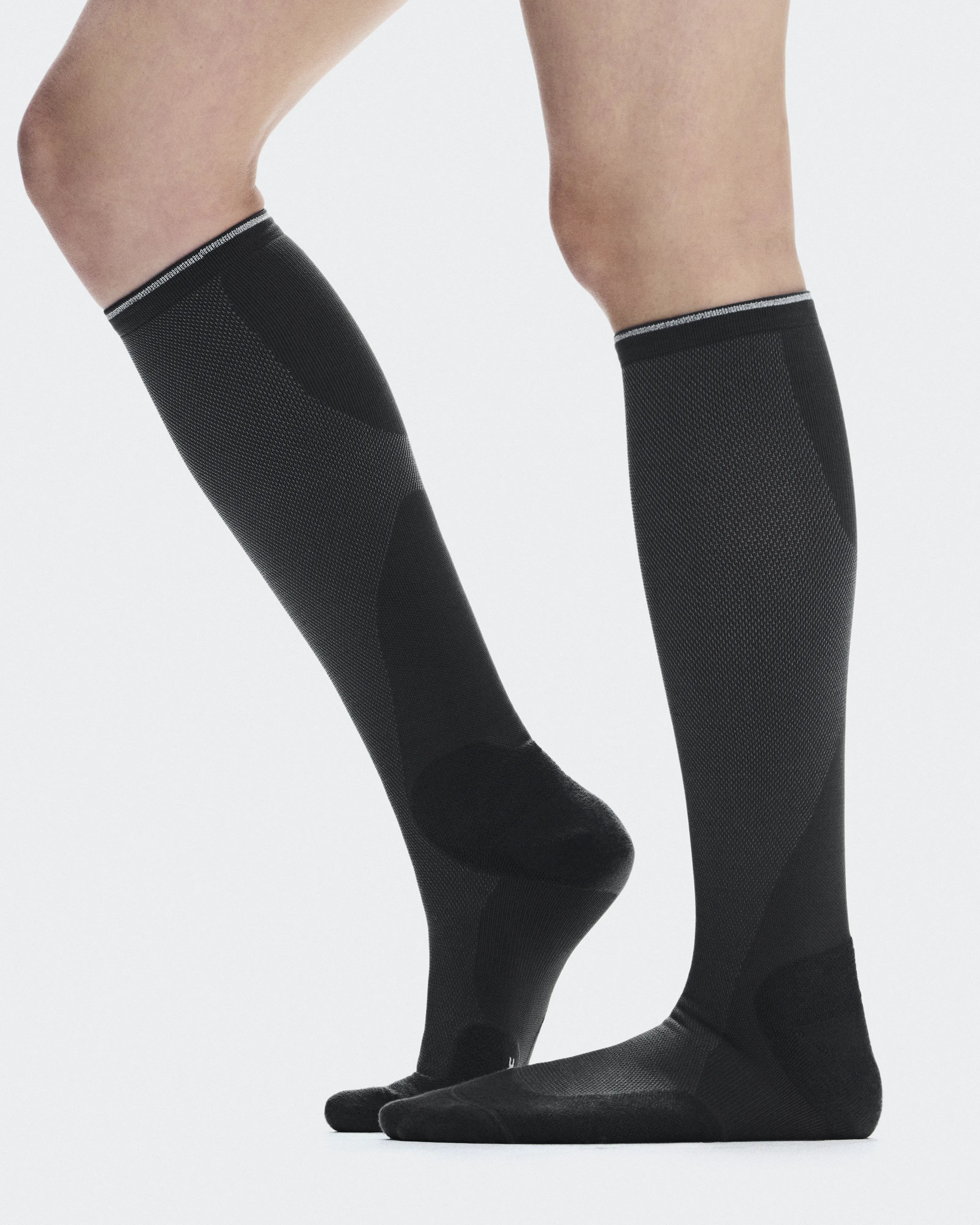 XS (35-37.5)