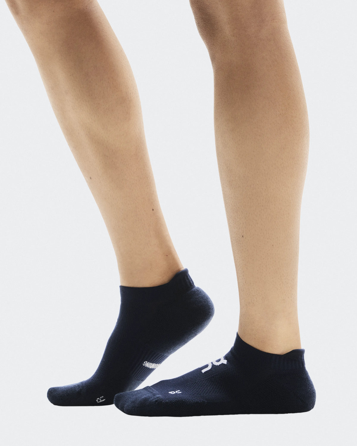 XS (35-38.5)