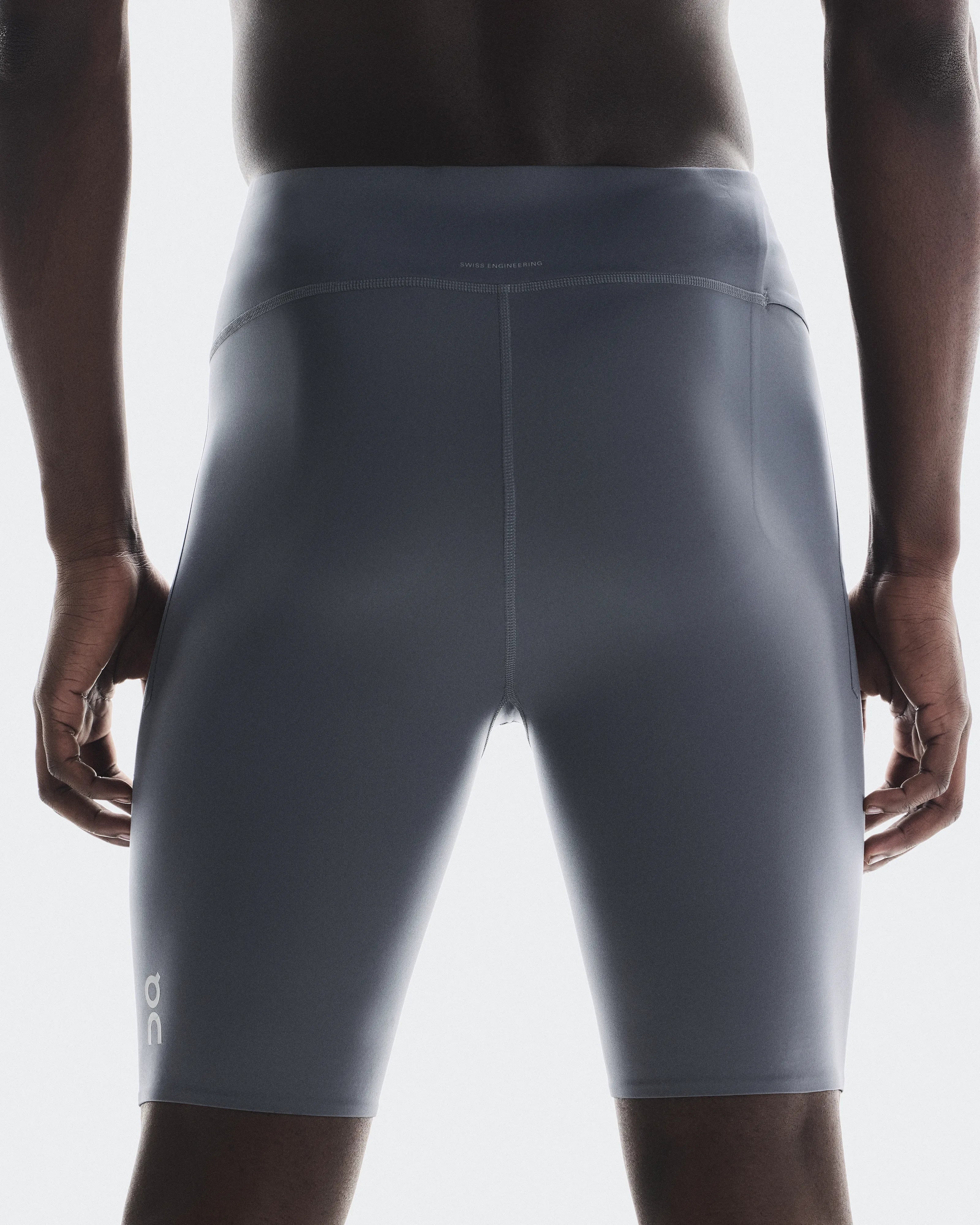 XS
