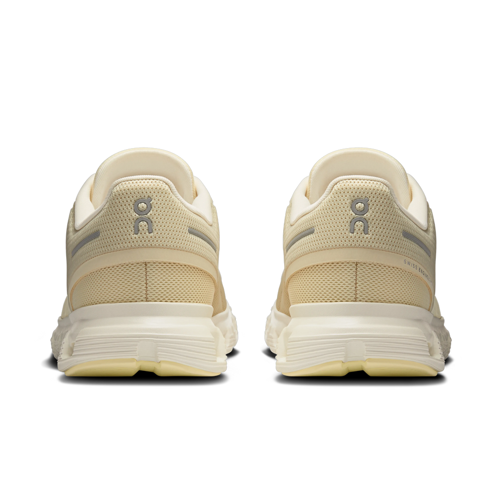 Castor Ivory