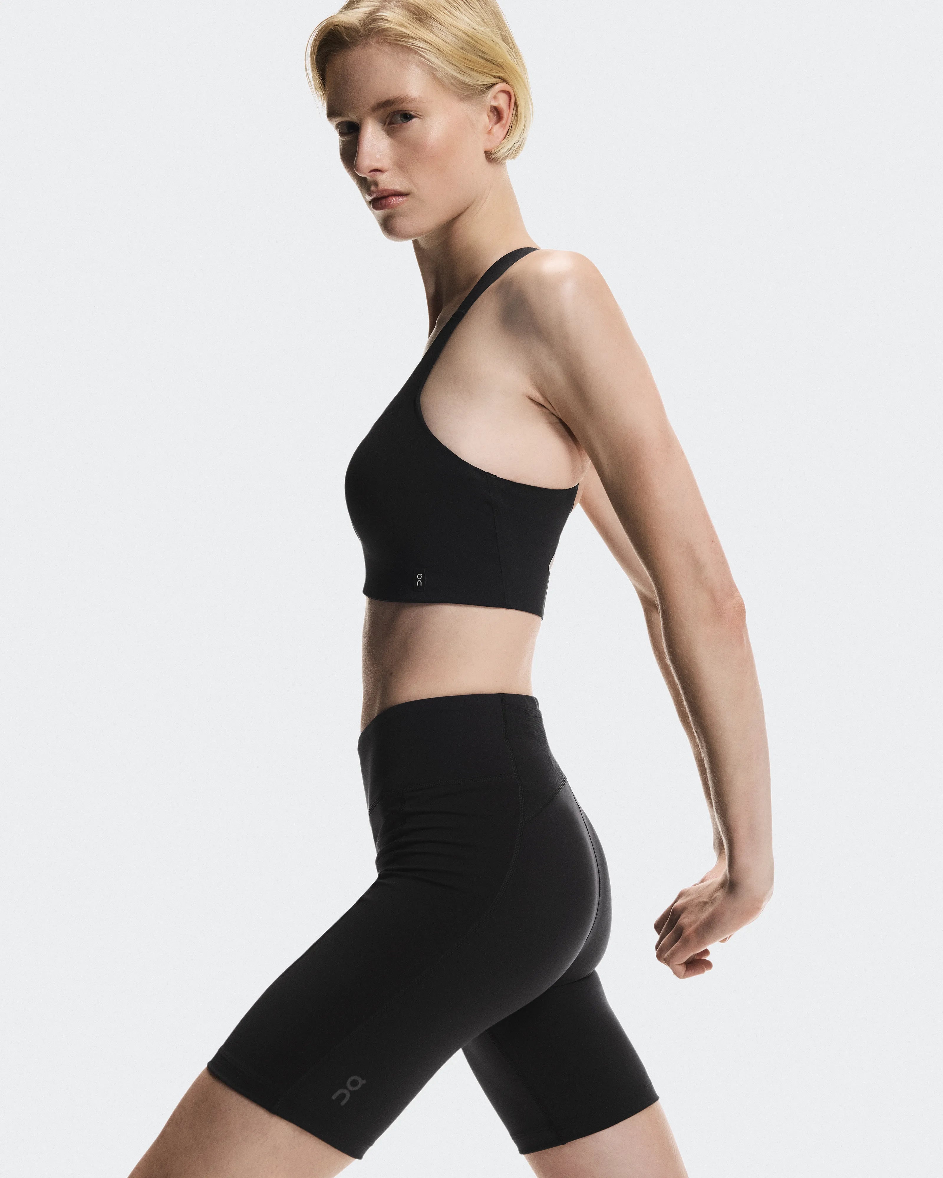 XS