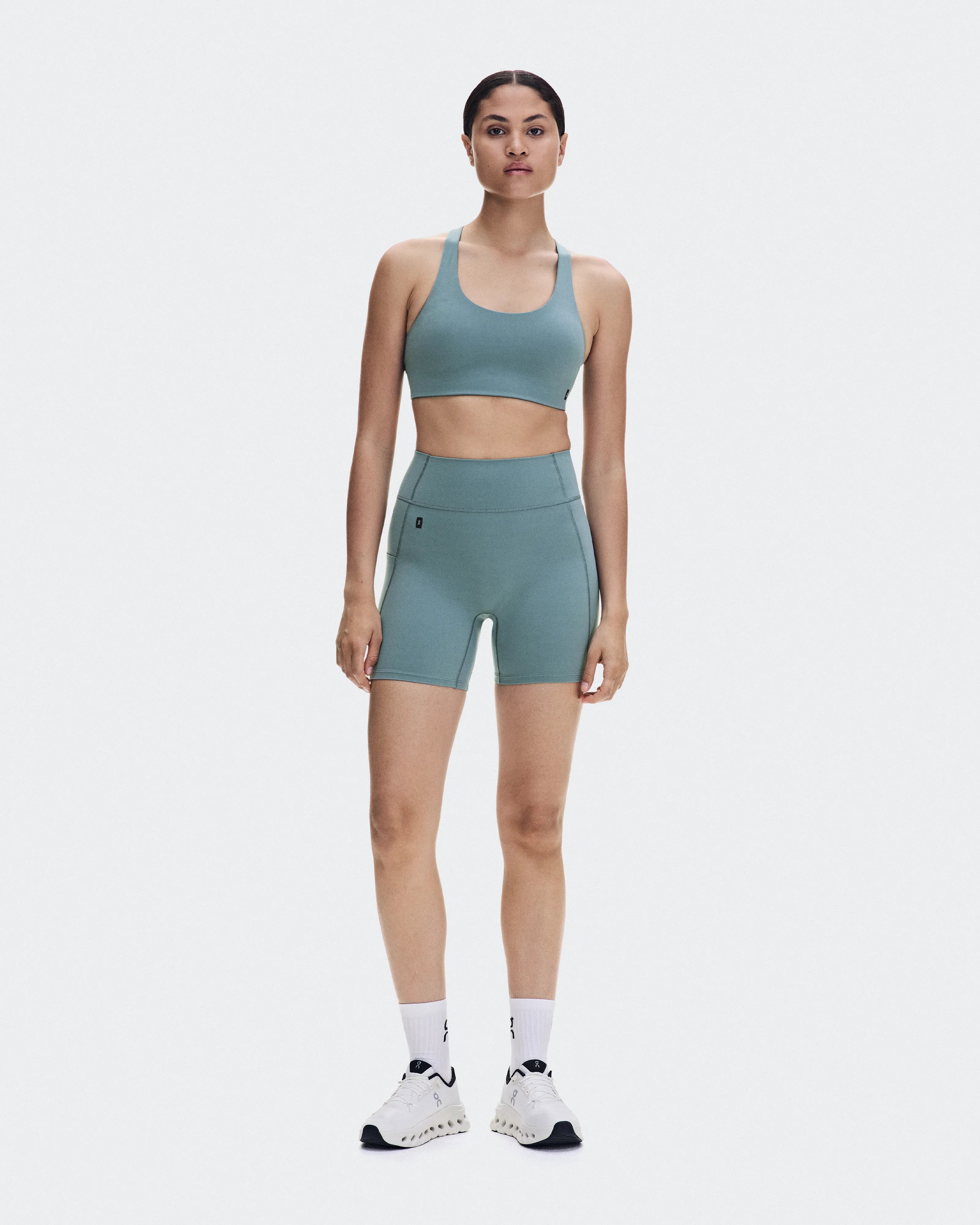 XS