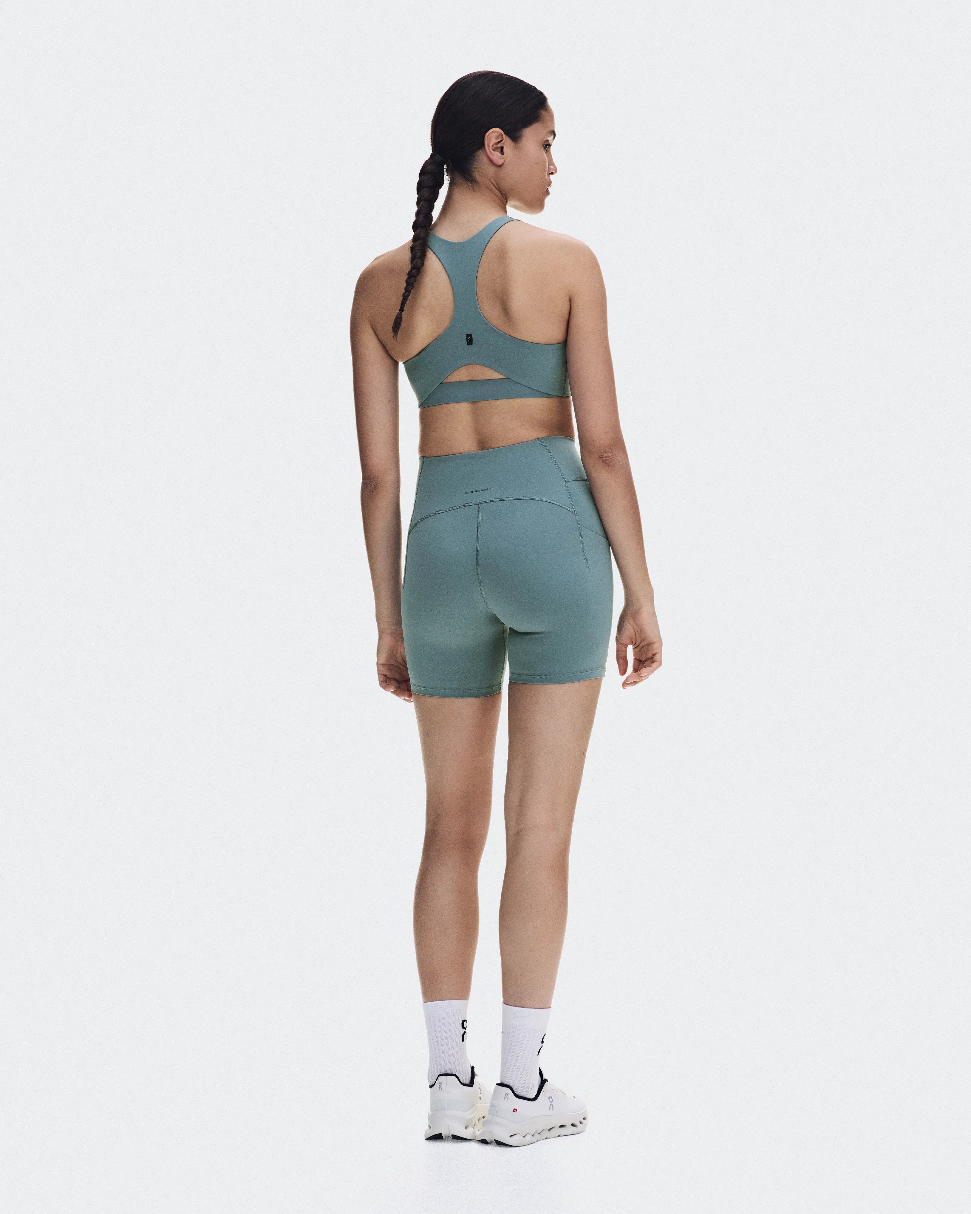 XS