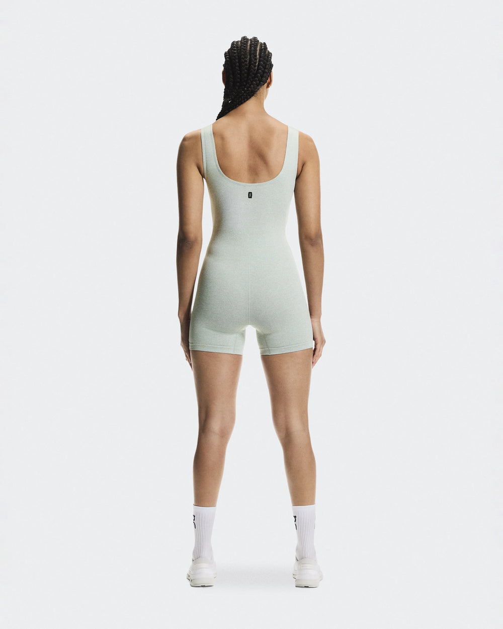 XS