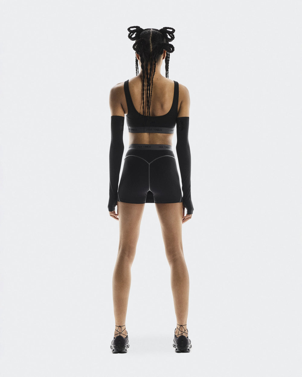 XS