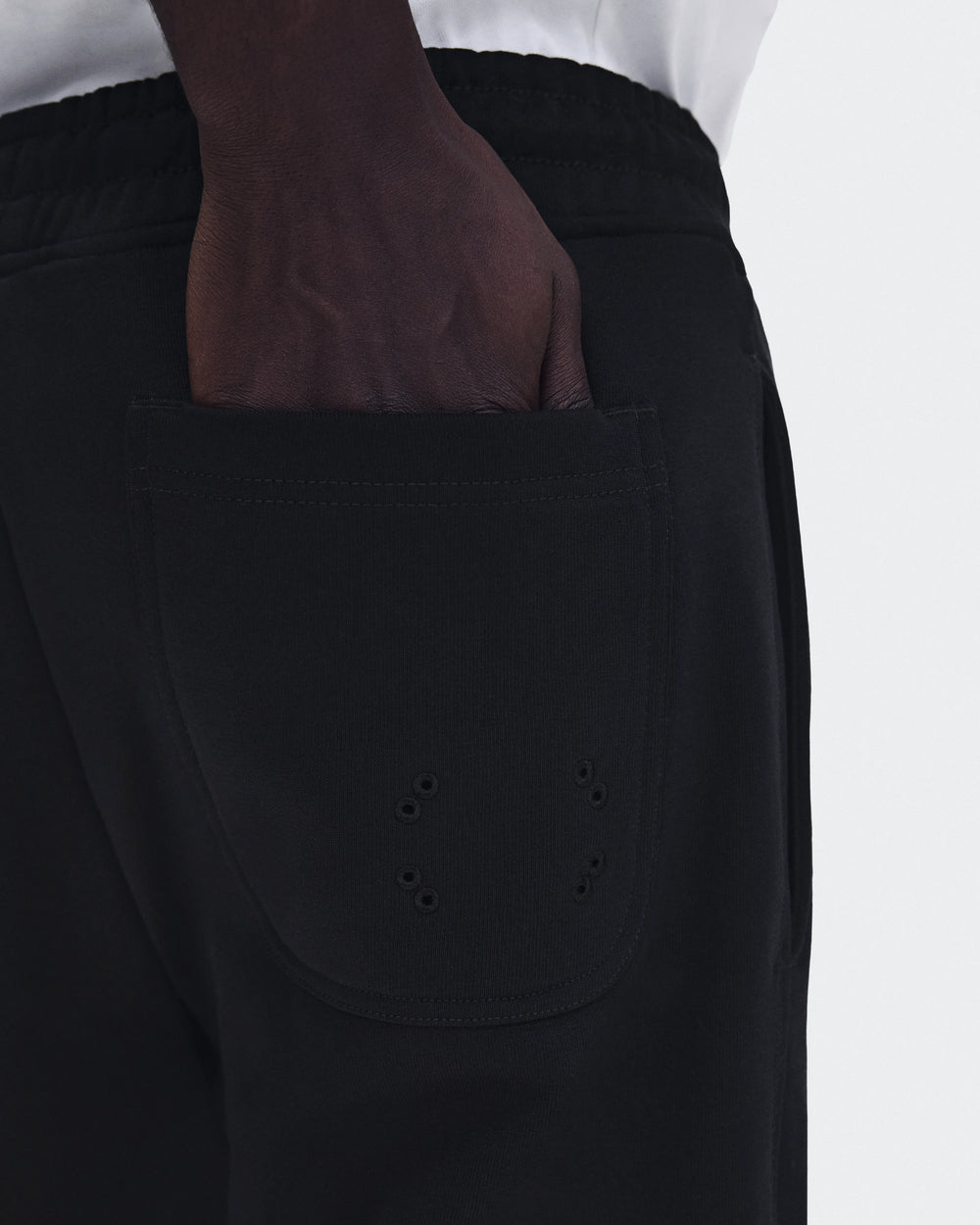 XS